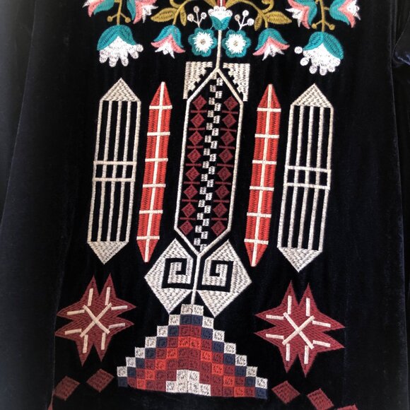 BD Collection Size M/L Velvet Embroidered Open Front Bell Sleeve Cardigan - Picture 15 of 15